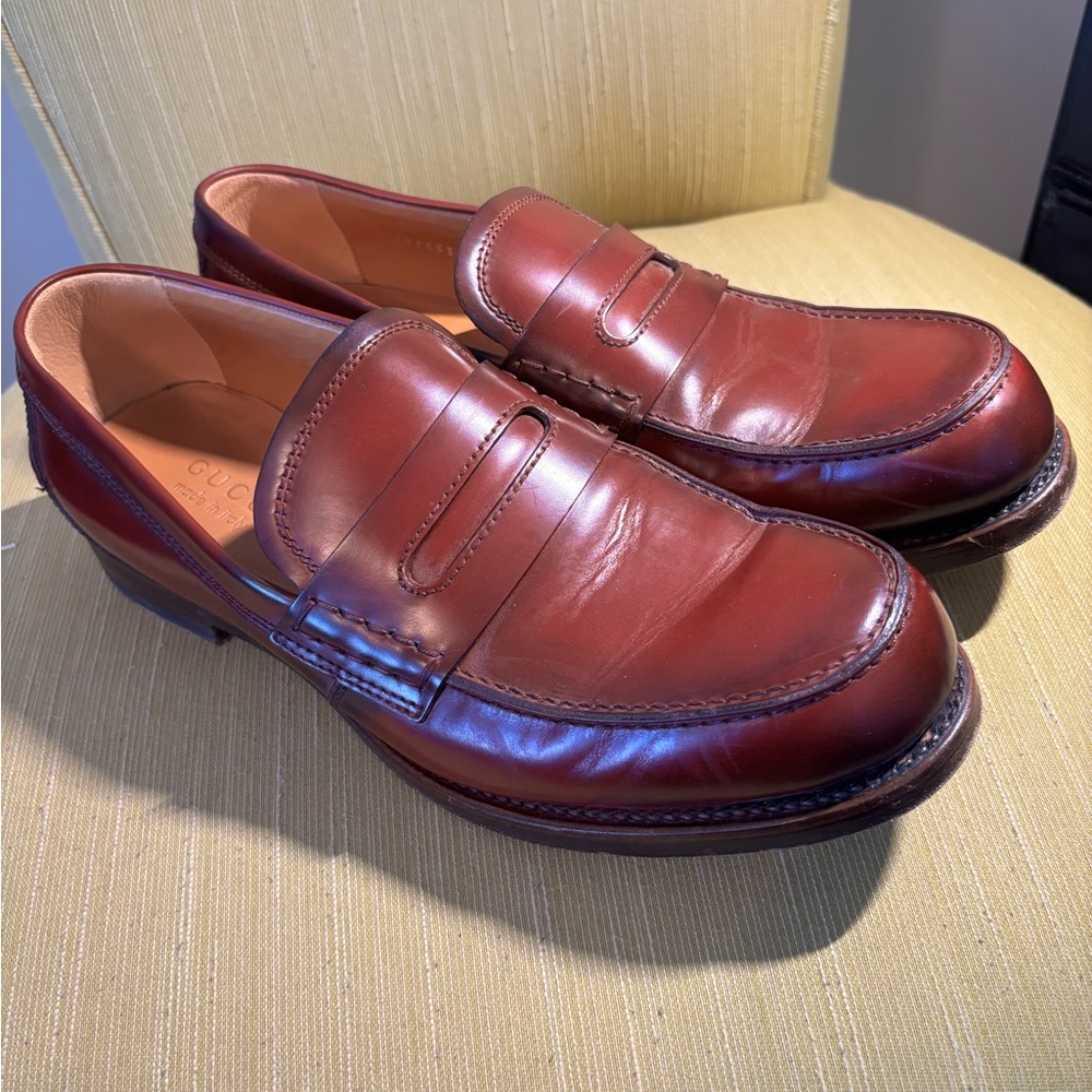 Gucci Loafers , burgundi